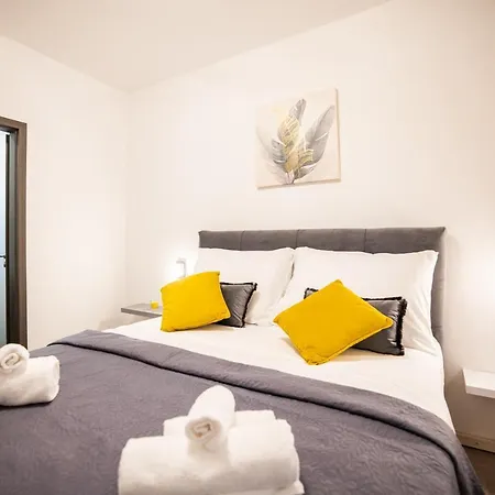 Villa Andelina In Near The Center With Private Pool And Sauna - By Ta Leut Agency Zadar