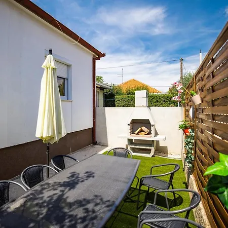 Andelina In Near The Center With Private Pool And Sauna - By Ta Leut Agency Вилла